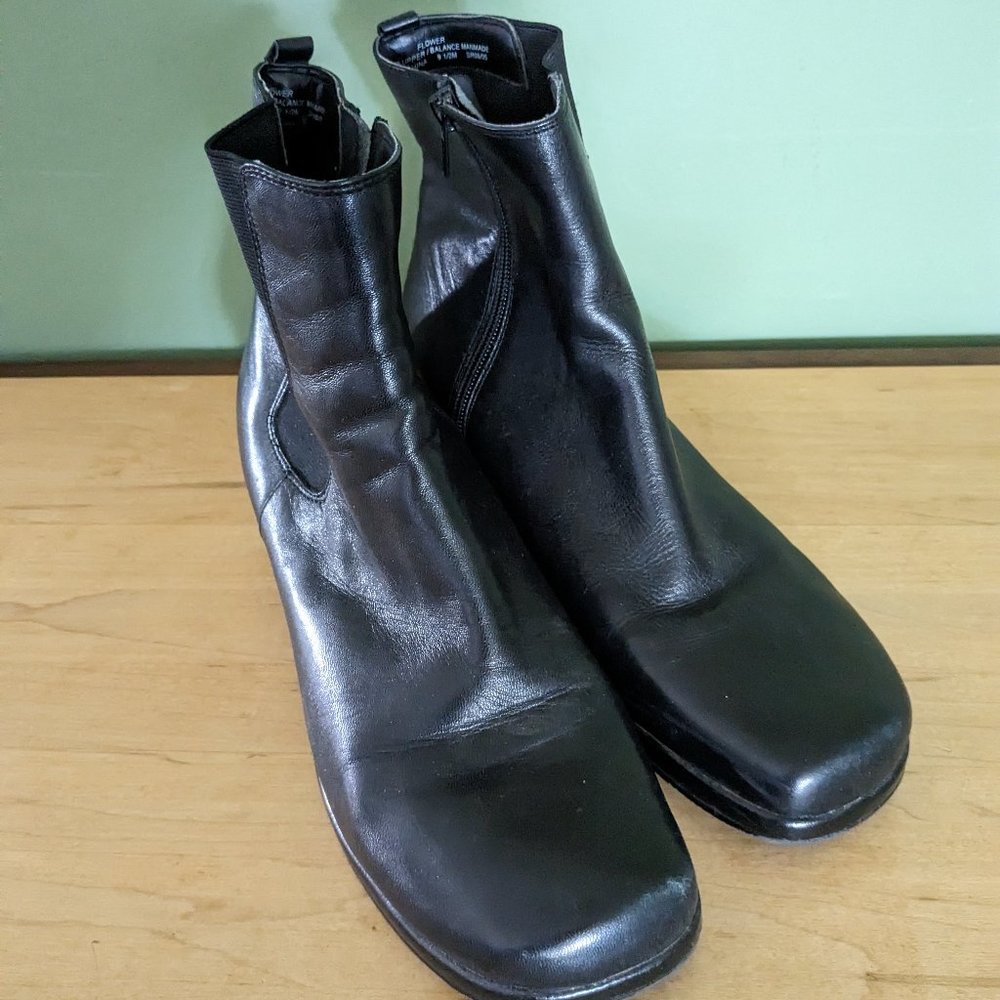 Liz Claiborne Ankle Boots